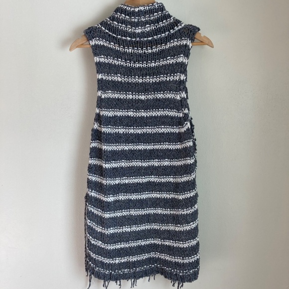 Free people women’s knit sweater vest - Picture 4 of 7